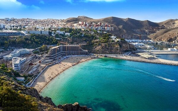 الحسيمة تتأهب لفصل الصيف