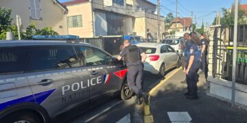 المراقبة البوليسية بشوارع فرنسا : إجراء روتيني أمني عادي أم تنميط عنصري؟ 