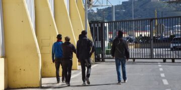 تفريق قاصرين مغاربة على مدن إسبانية ابتداء من غشت 