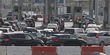 مرحبا 2025.. سلطات إسبانيا تعزز أطقم استقبال الجالية