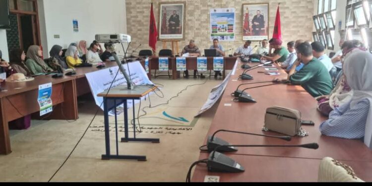 لقاء تواصلي للمديرية الإقليمية للتعليم بالحسيمة حول تنظيم أنشطة تربوية صيفية لتلميذات وتلاميذ الحسيمة :