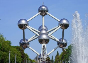 محامية تمارس المهنة في المغرب منذ 20 عامًا وتتقاضى إعانات وسكنًا اجتماعيا في بلجيكا