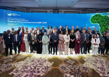 افتتاح المنتدى الإقليمي للاقتصاد الأخضر حول المدن المحايدة للكربون