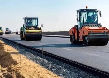 اعتماد مالي بقيمة مليار درهم لبناء وصيانة الطرق غير المصنفة بجهة طنجة-تطوان-الحسيمة