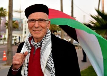 المناضل اليساري المغربي سيون اسيدون يتعرض لوعكة صحية : 