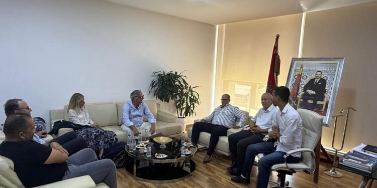 غرفة التجارة والصناعة والخدمات تستقبل مستثمرين من بريطانيا: