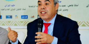 لوموند” مقال محفز لالتحام أوثق بين الملك المواطن والشعب المواطن والمؤسسات المواطنة