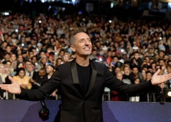 الفنان : جاد المالح في أربعة عروض مفتوحة للفكاهة بالدار البيضاء : 