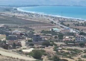 هيئات وجمعيات مدنية باتروكوت تتعبأ وتقدم وثيقة ترافعية عن قضايا الشان العام بالجماعة لعامل إقليم ادريوش : 