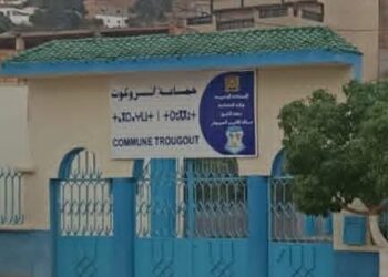 من يحمي خروقات القانون بجماعة اتروكوت / إقليم ادريوش : 