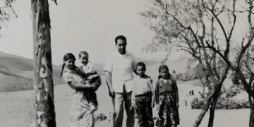 محمد امزيان نجل قائد انتفاضة الريف 1959 سلام امزيان ينعي اخته الصغرى : نعيمة