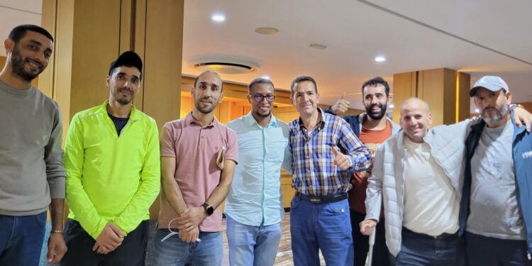 لقاء تواصلي تحسيسي لجمعية تجار السمك بالجملة بميناء الحسيمة :