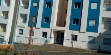 ملف السكن الاجتماعي بالحسيمة و غياب آلية التواصل : 