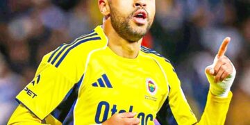 الدولي المغربي يوسف النصيري يستعد لمغادرة الدوري التركي لكرة القدم : 