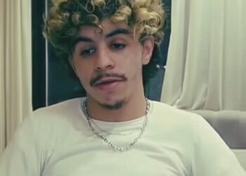 وكيل الملك بالرباط يأمر بإيداع مشجع جزائري سجن العرجات 2 