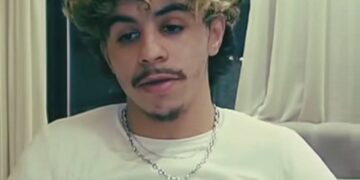 وكيل الملك بالرباط يأمر بإيداع مشجع جزائري سجن العرجات 2 