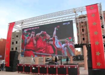 مطالبات بتثبيت شاشات كبرى لمتابعة نهائي كاس افريقيا بالساحات العمومية بإقليم الحسيمة : 