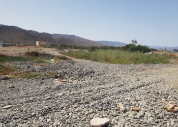 من مساوىء تخريب المجال و البيئة البحرية سلوكات لا قانونية بشاطىء الحرش بجماعة اتروكوت :