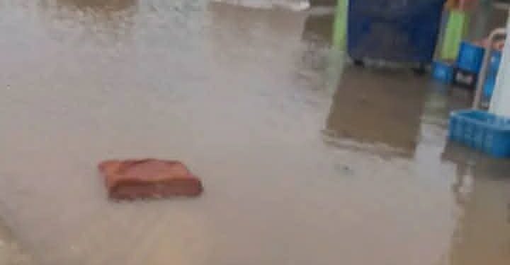 فرع الجمعية المغربية لحقوق الانسان بتازة يقارب واقع سوق الجملة بالمدينة :