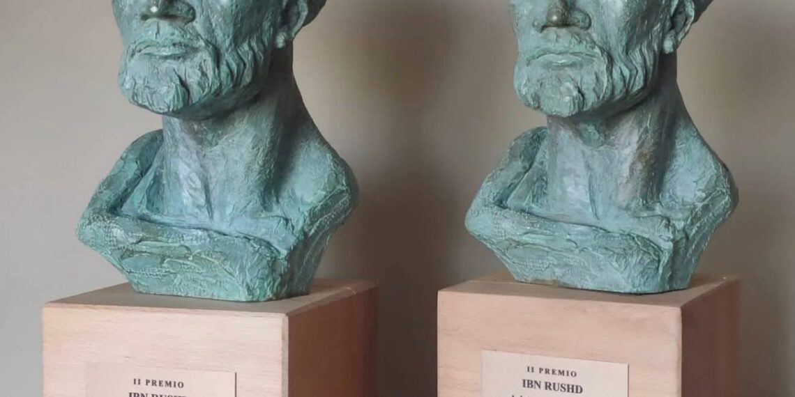 مركز الذاكرة المشتركة من أجل الديمقراطية يفوز بجائزة ابن رشد للوفاق ويهنئ مؤسسة الثقافات الثلاث بهذا التتويج المشترك.