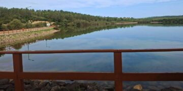 الامن المائي بالمغرب بين الاجهاد الهيكلي ، الظواهر القصوى و تسريع الطرق السيارة للماء :