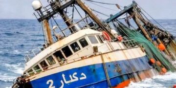 جنوح مركب الصيد ” ميس دكار 2 ” و انباء عن ضحايا ضمن طاقمه : 