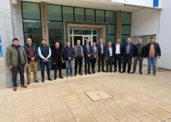 عامل إقليم الحسيمة و رئيس جامعة عبد الملك السعدي بتطوان يتفقدان المؤسسات الجامعية بالحسيمة : 