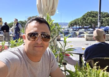 مقابلة كروية تتحول الى نزاع رياضي وسمير بومسعود رئيس النادي الرياضي الحسيمي يوضح :