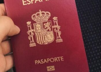 المغاربة في المرتبة الثانية بين الجنسيات الأوروبية الجديدة سنة 2024 : 