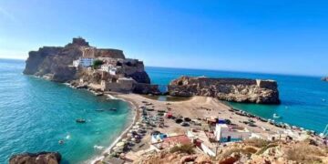 طلب التدخل العاجل بخصوص مشكل النفايات المنزلية والمماثلة لها بشاطئ بادس داخل المنتزه الوطني للحسيمة: 