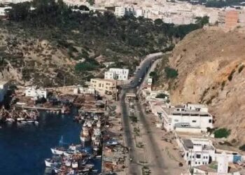 ميناء الحسيمة يحتاج اليوم إلى قرار… وليس إلى المزيد من الانتظار : 